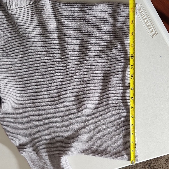 Forever 21 Sweater Womens Turtleneck Balloon Sleeves Ribbed Crop Medium Gray - Picture 10 of 12